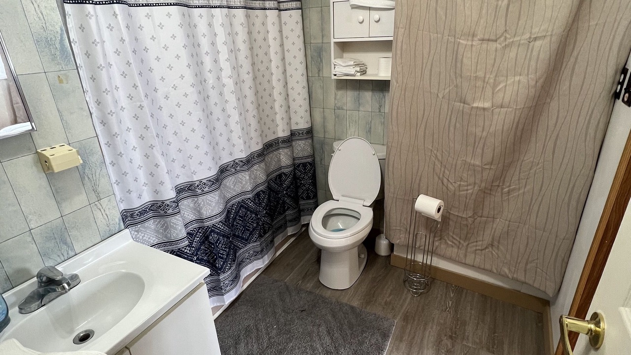Photo of Bathroom in Valentia
