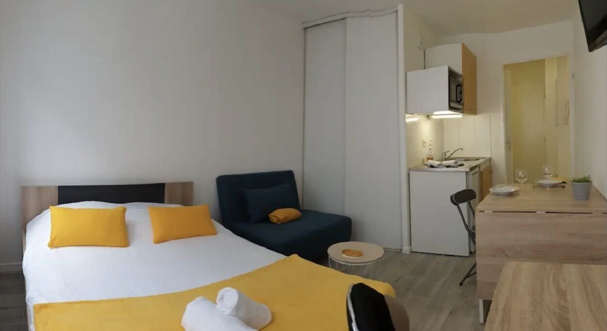 Photo of Bedroom in Charpennes - Charmettes