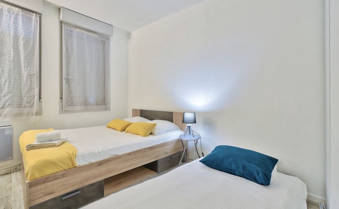 Photo of Bedroom in Charpennes - Charmettes