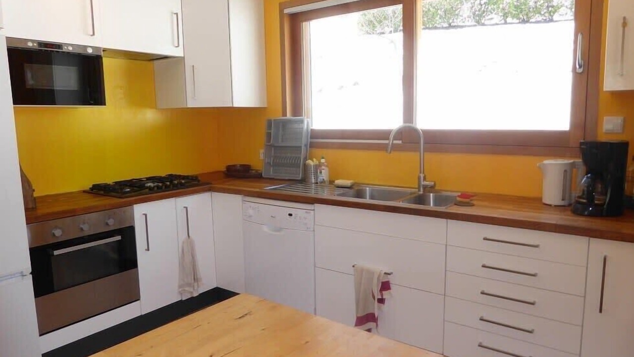 Photo of Kitchen in Miribel-les-Echelles