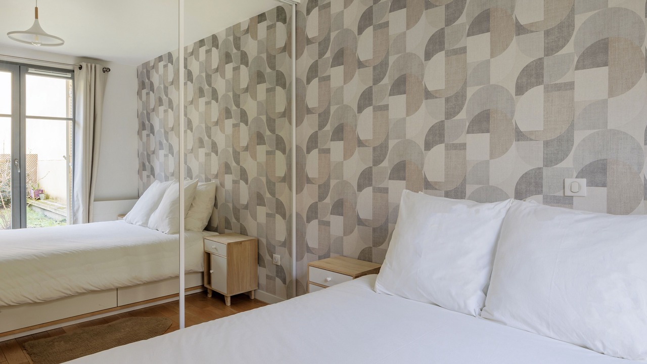 Photo of Bedroom in Notre-Dame