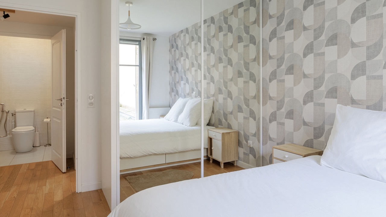 Photo of Bedroom in Notre-Dame