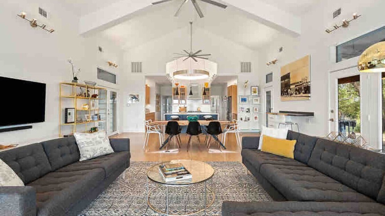 Photo of Livingroom in Dripping Springs