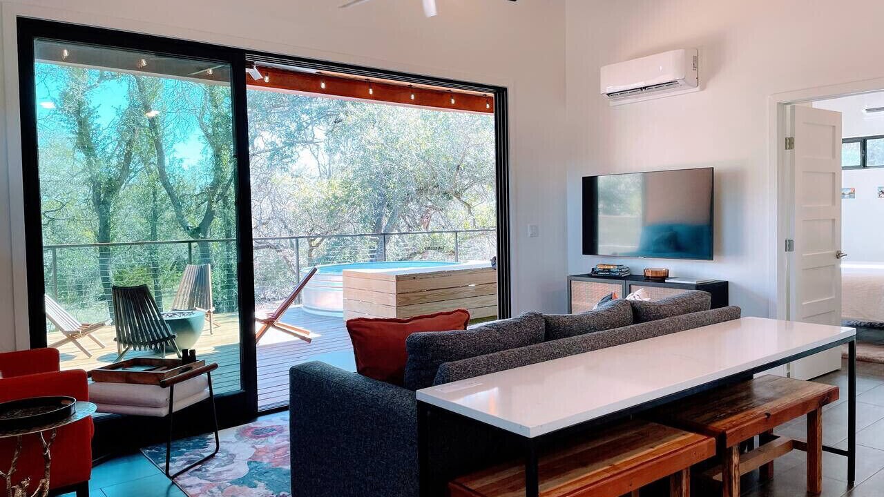 Photo of Livingroom in Dripping Springs