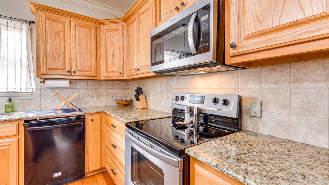 Photo of Kitchen in Oscar
