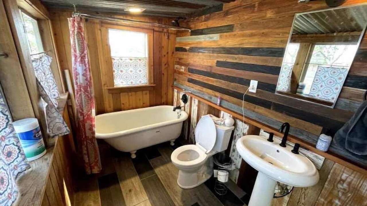 Photo of Bathroom in Jeddo