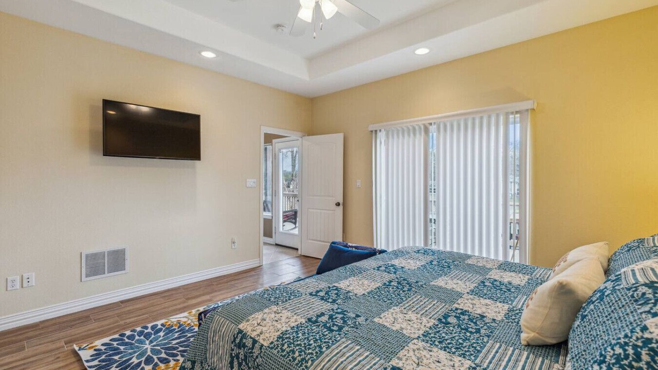 Photo of Bedroom in Gun Barrel City