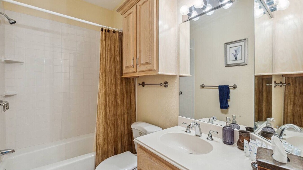 Photo of Bathroom in Gun Barrel City