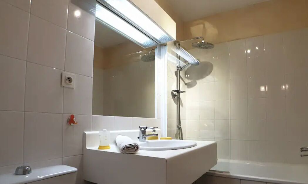 Photo of Bathroom in Part Dieu - Bir Hakeim