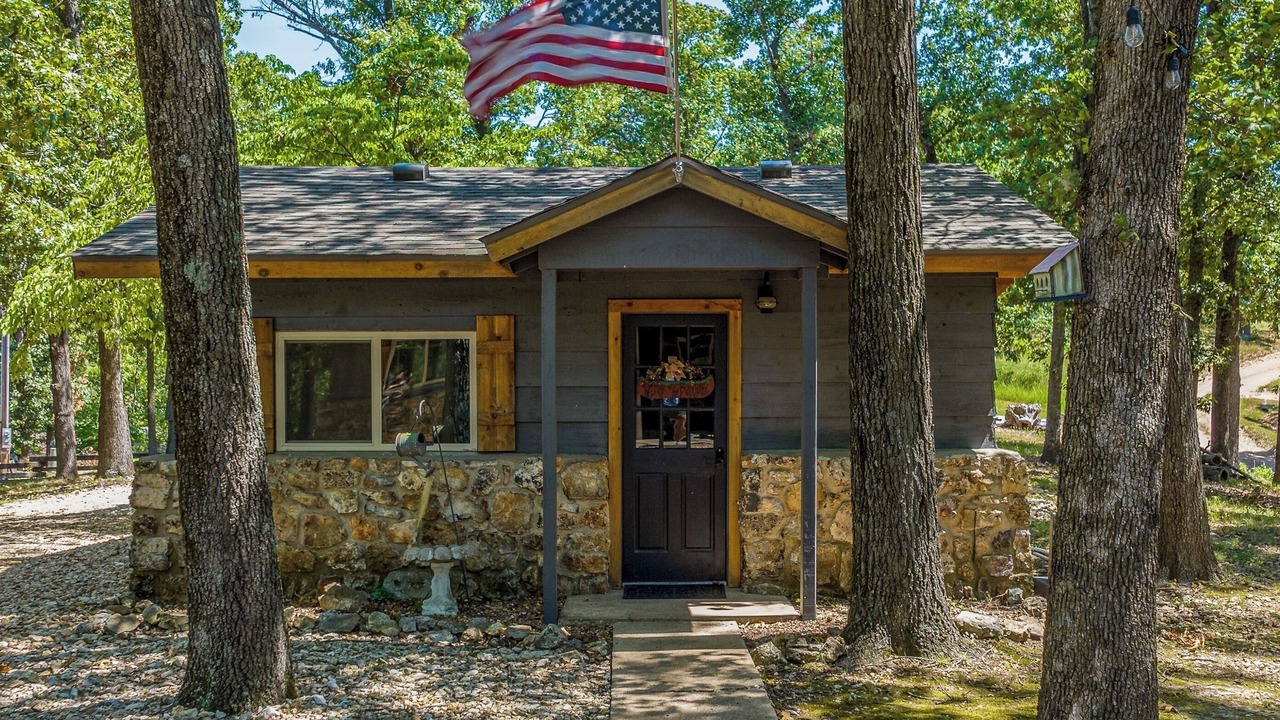 Photo of Outdoor in Jay