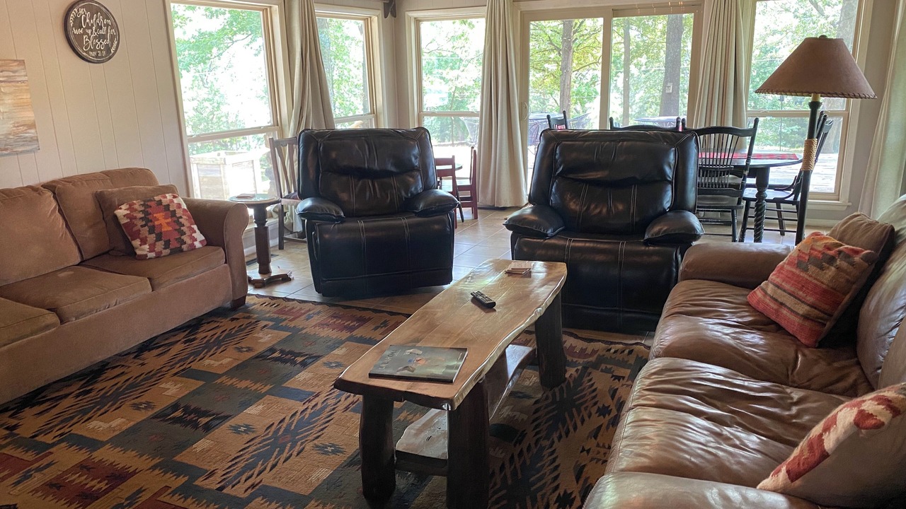 Photo of Livingroom in Jay
