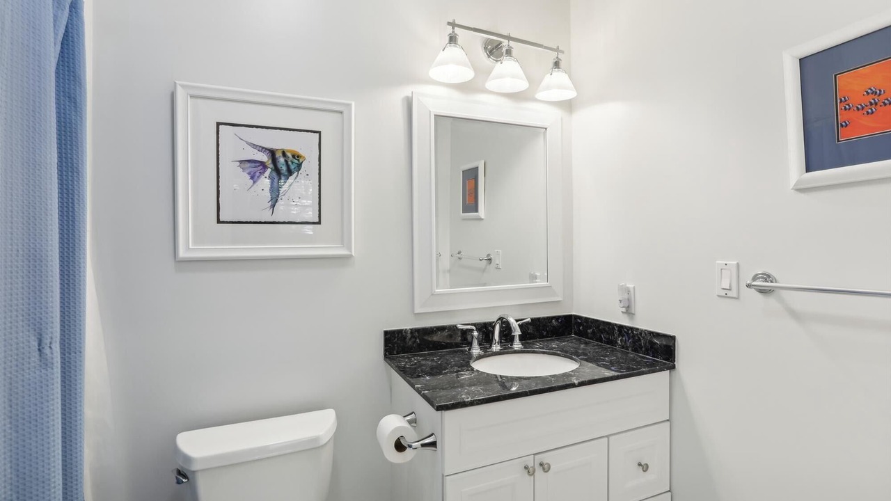 Photo of Bathroom in Heritage Woods