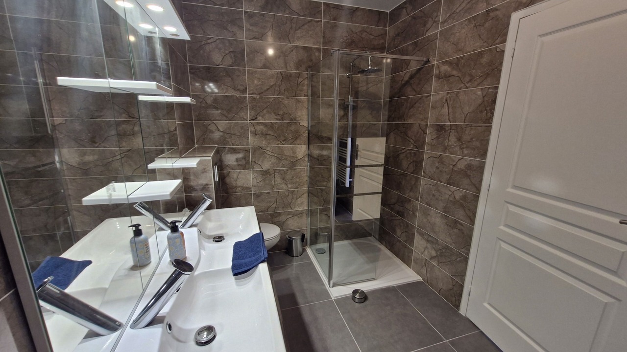Photo of Bathroom in Grentheville