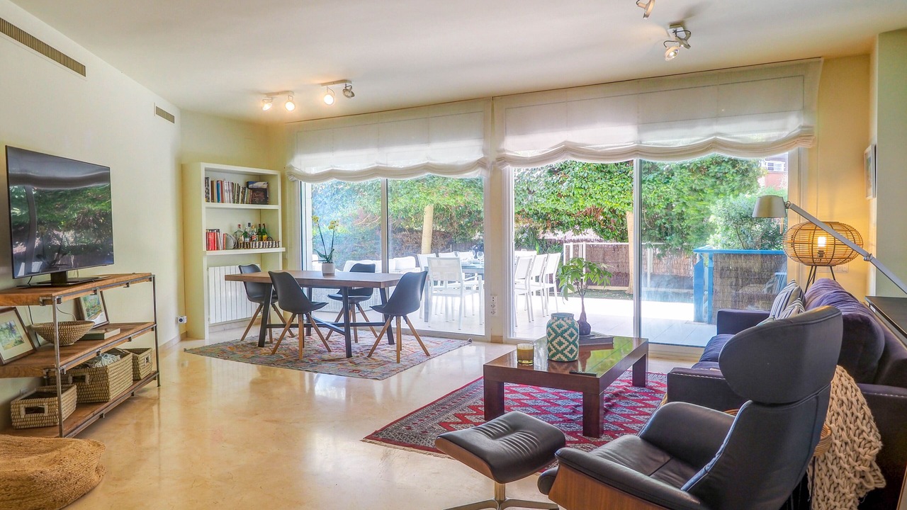 Photo of Livingroom in Passeig Maritim