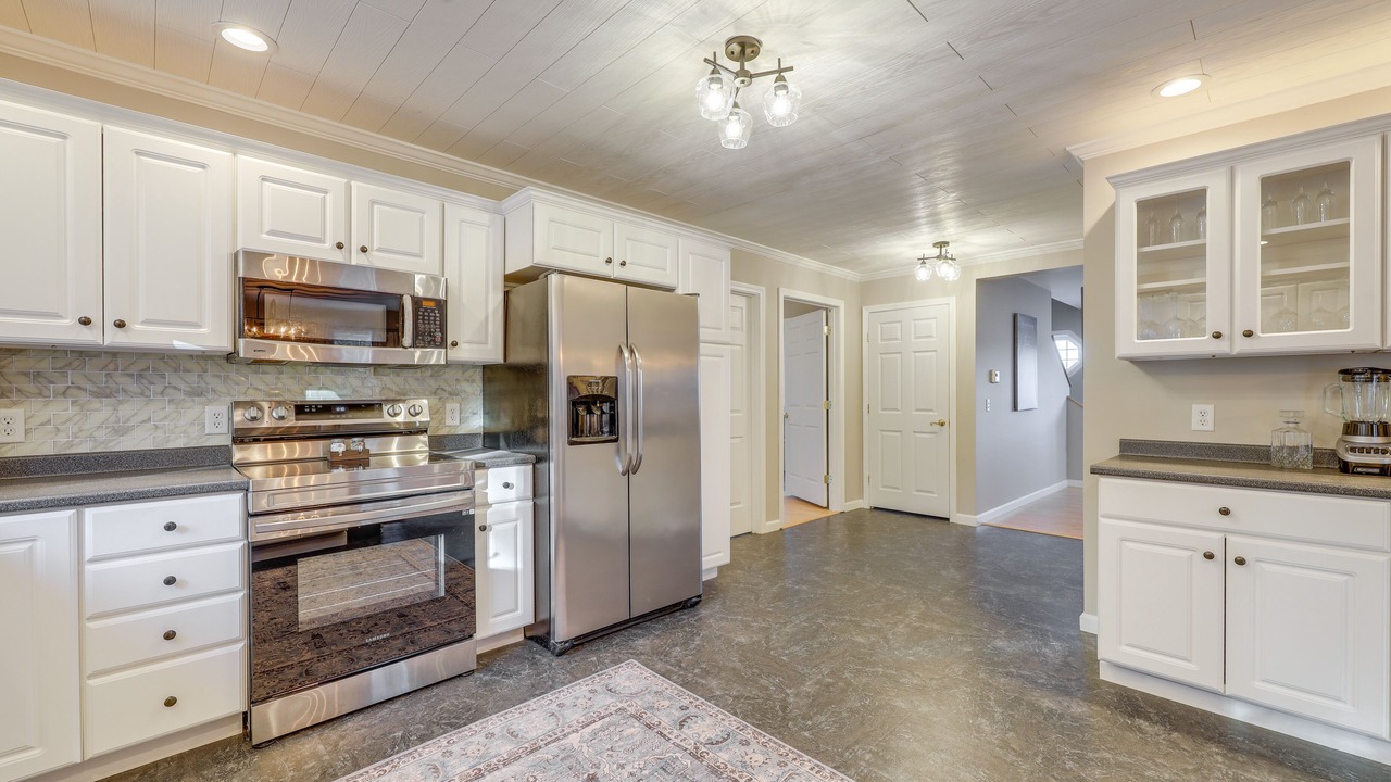 Photo of Kitchen in Eagle Lake