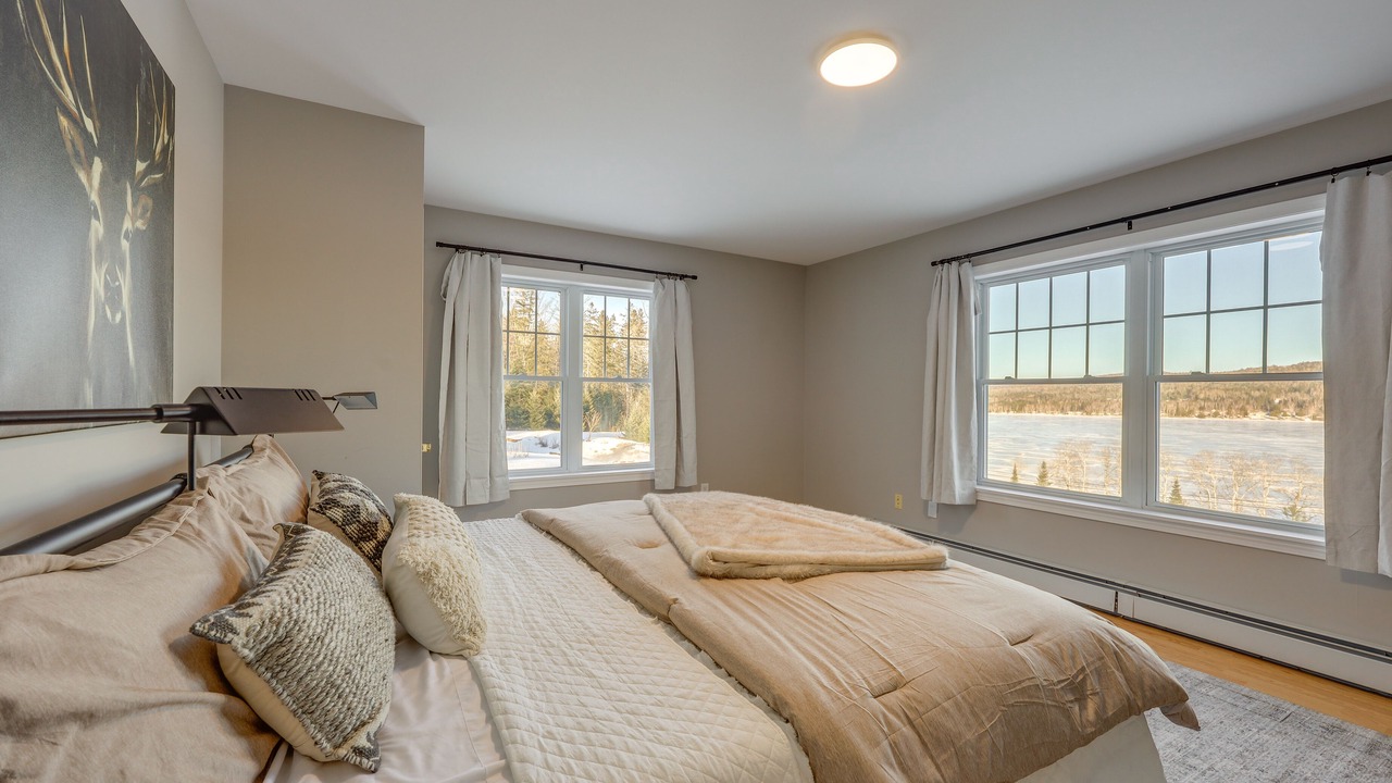 Photo of Bedroom in Eagle Lake