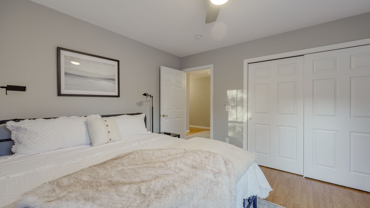 Photo of Bedroom in Eagle Lake