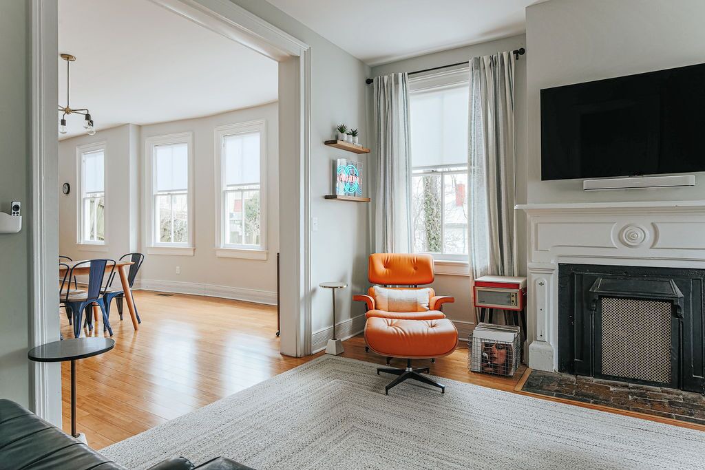 Photo of Livingroom in Staunton