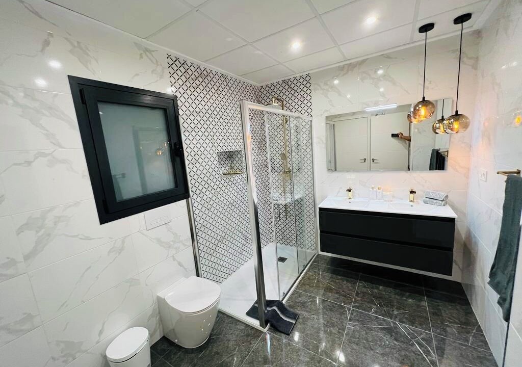 Photo of Bathroom in Los Montesinos