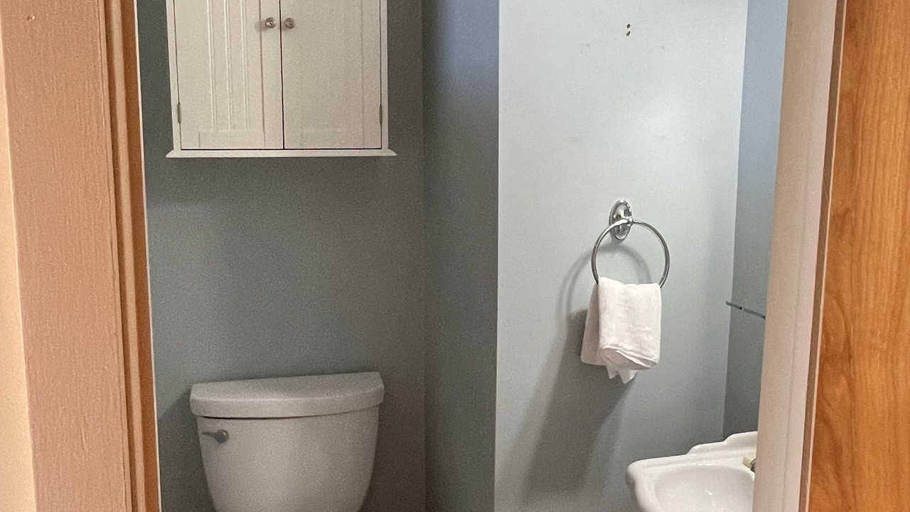 Photo of Bathroom in Warren