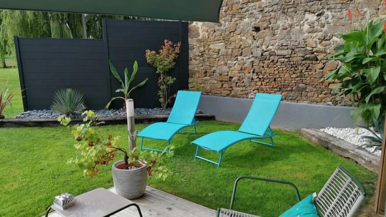 Photo of Patio Balcony in Argentre-du-Plessis