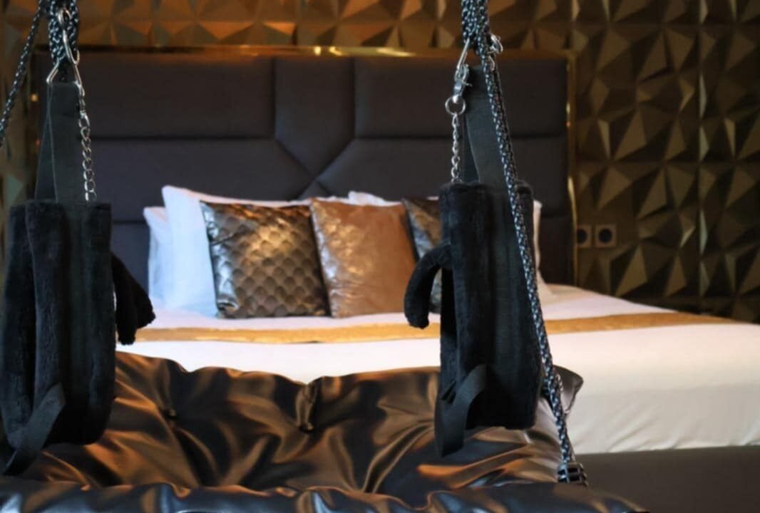 Photo of Bedroom in Argentre-du-Plessis