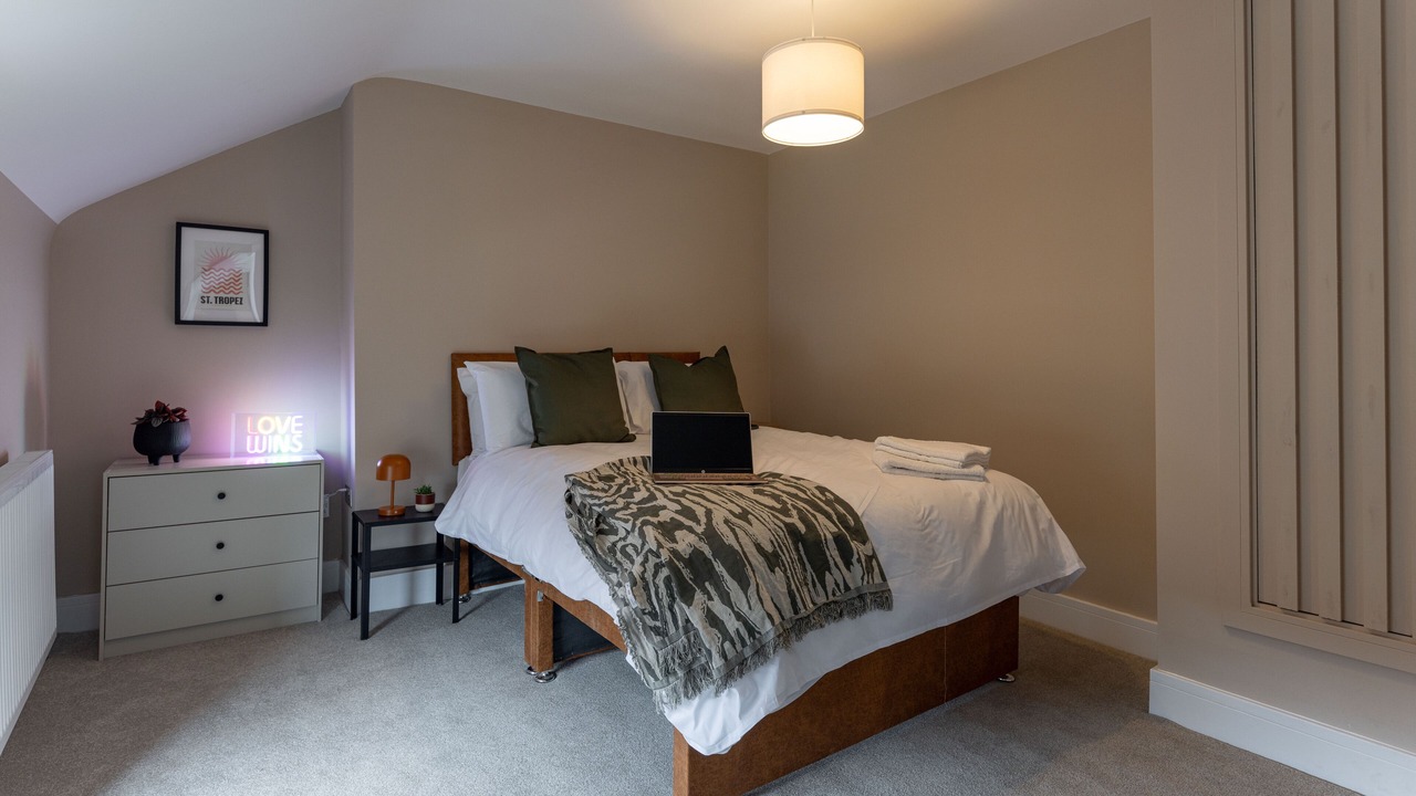 Photo of Bedroom in Liverpool