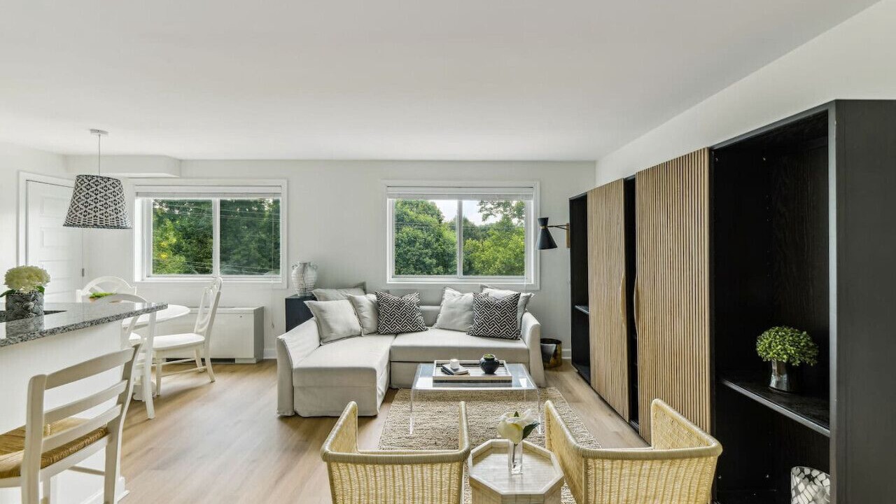 Photo of Livingroom in Aurora Highlands