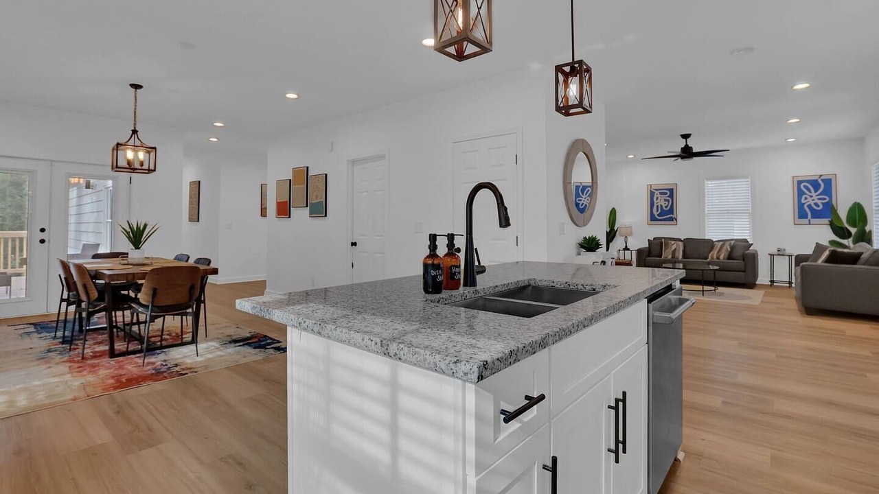 Photo of Others in Collier Heights