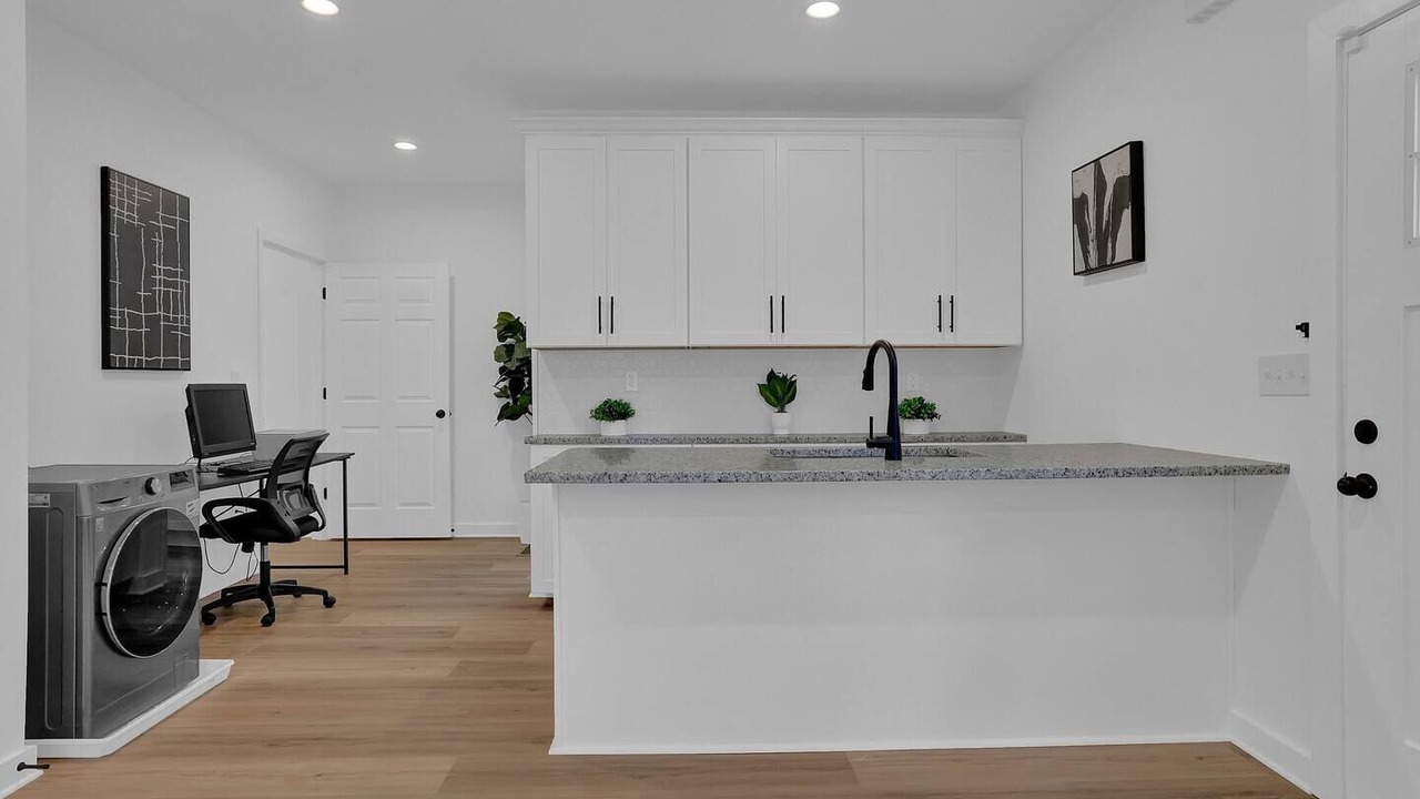 Photo of Others in Collier Heights