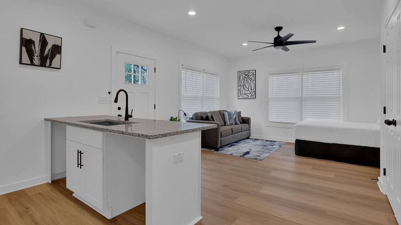 Photo of Others in Collier Heights