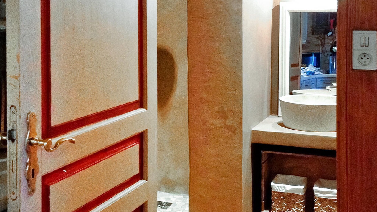 Photo of Bathroom in Saint-Jean-de-Maruejols-et-Avejan