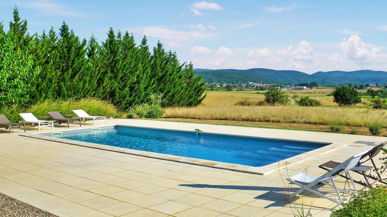 Photo of Outdoor in Saint-Jean-de-Maruejols-et-Avejan