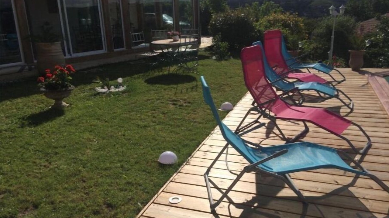 Photo of Outdoor in Saint-Clair-du-Rhone