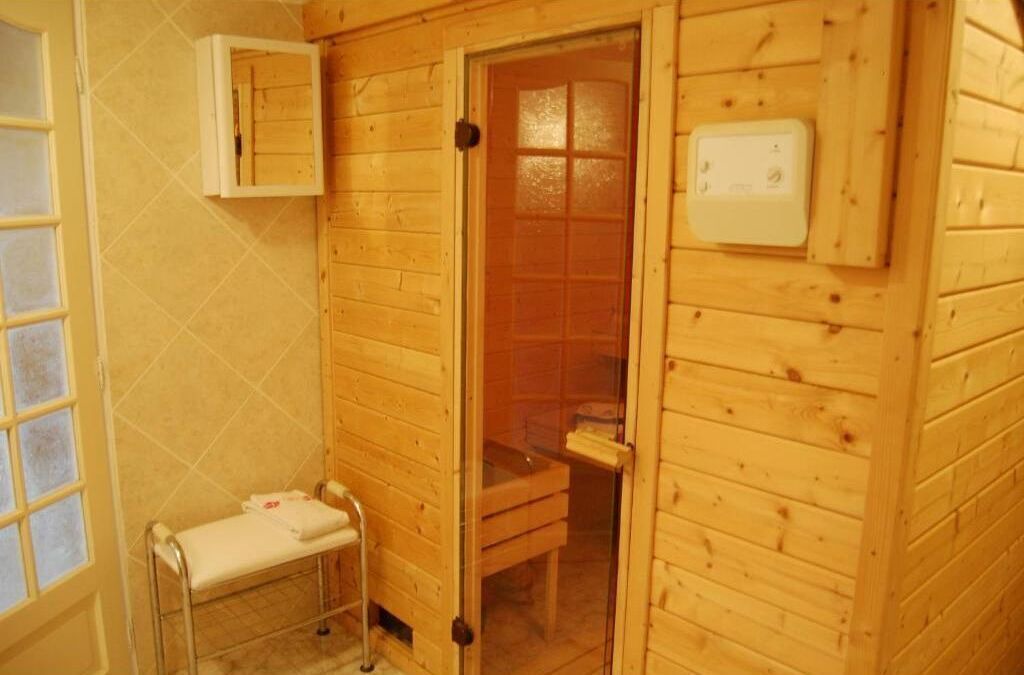 Photo of Others in Saint-Clair-du-Rhone