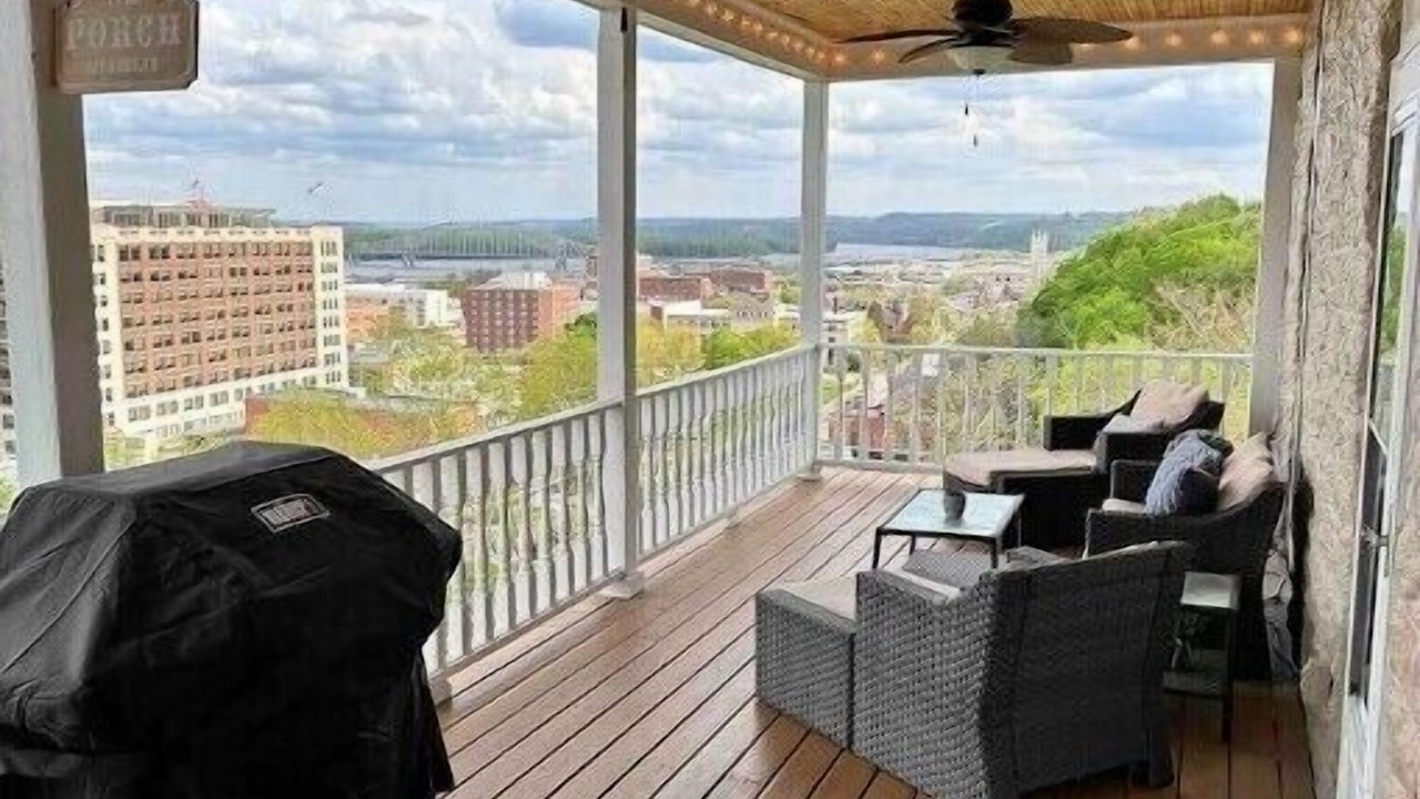 Photo of Patio Balcony in Dubuque