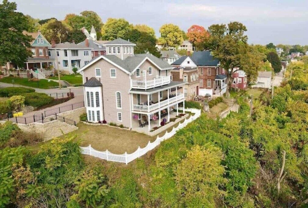 Photo of Outdoor in Dubuque