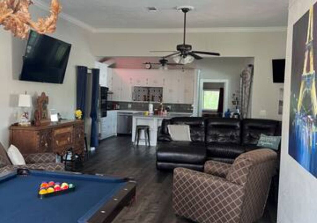 Photo of Livingroom in Montgomery