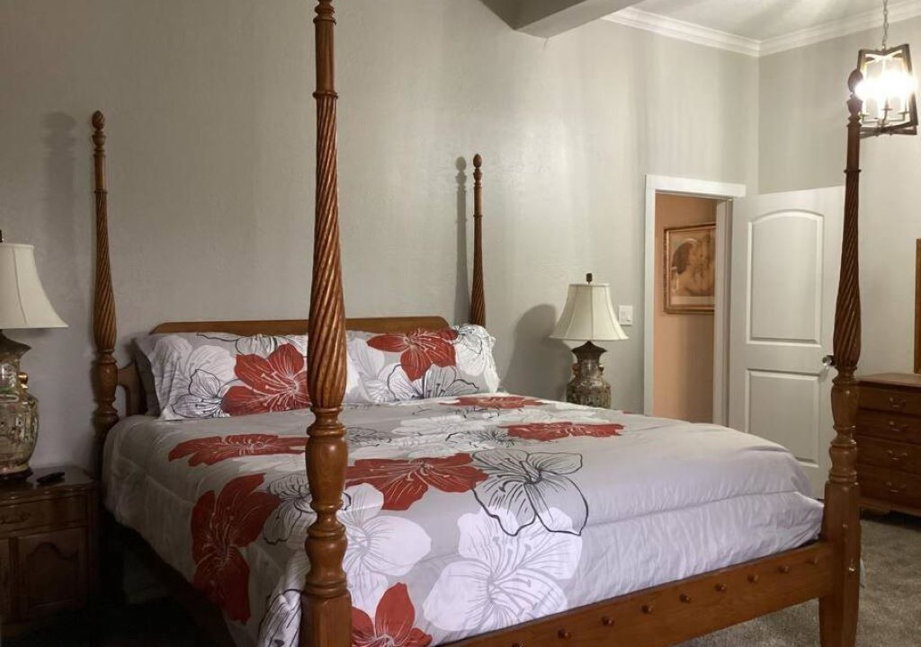 Photo of Bedroom in Montgomery