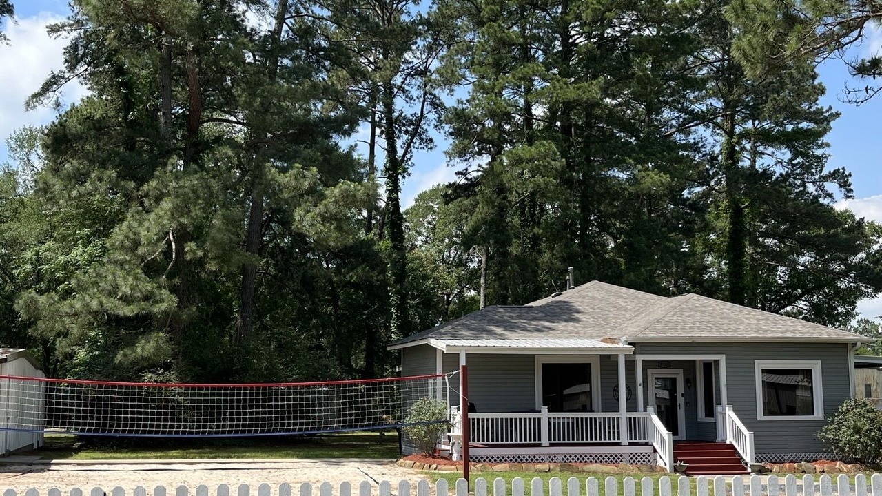 Photo of Outdoor in Montgomery