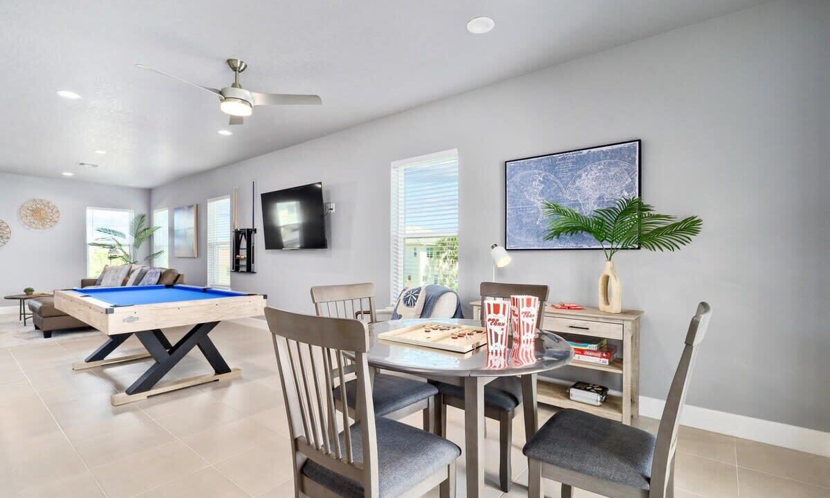 Photo of Bedroom in Marineland Acres