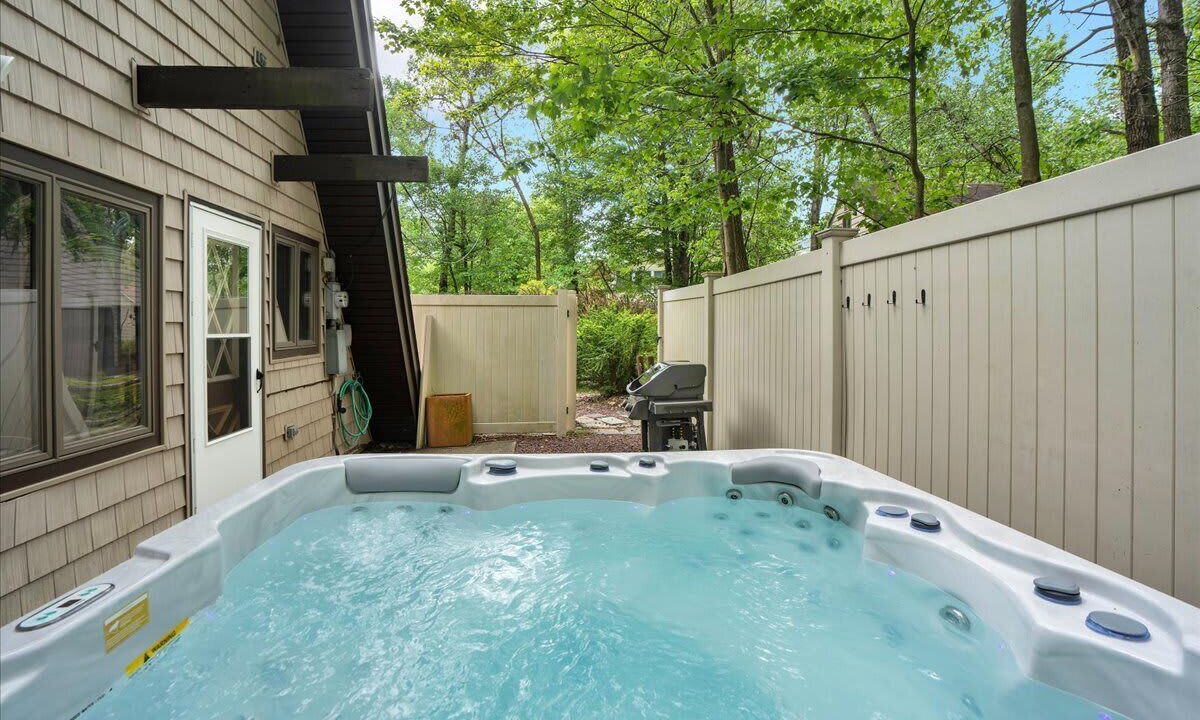 Photo of Outdoor in Long Pond