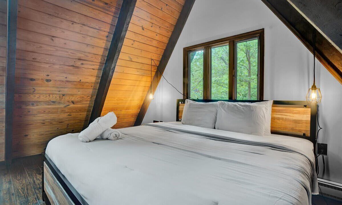 Photo of Bedroom in Long Pond