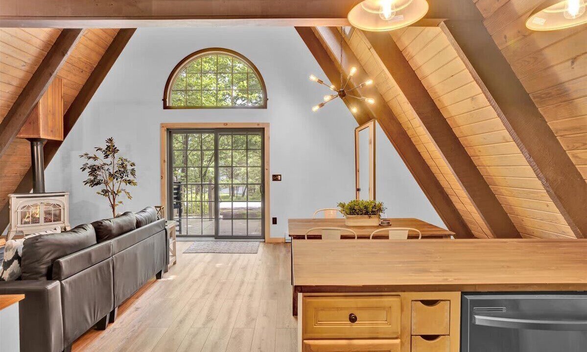 Photo of Others in Long Pond