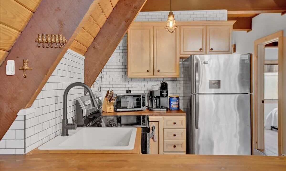 Photo of Kitchen in Long Pond