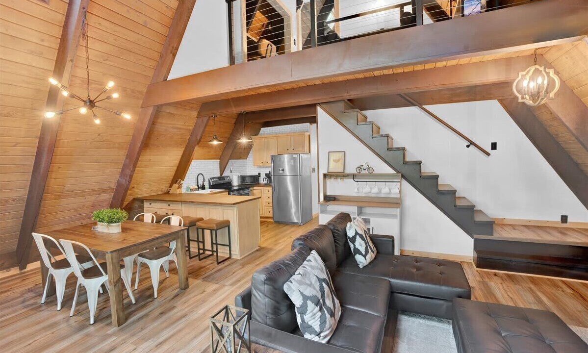 Photo of Livingroom in Long Pond