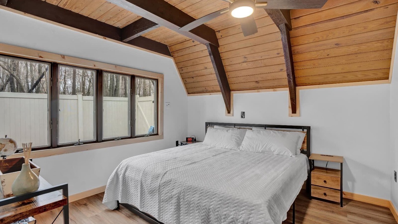 Photo of Others in Long Pond