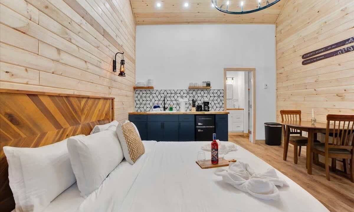 Photo of Bedroom in Canadensis