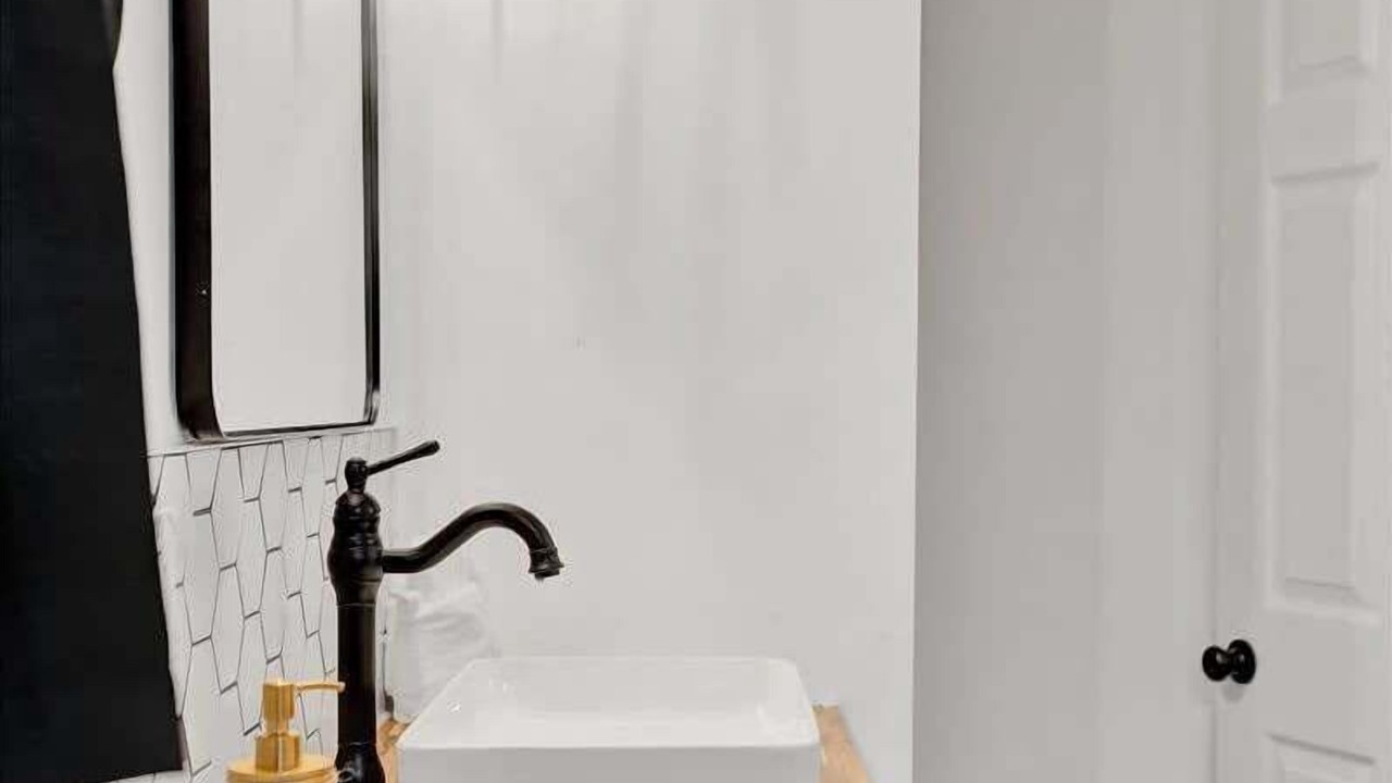 Photo of Bathroom in Canadensis