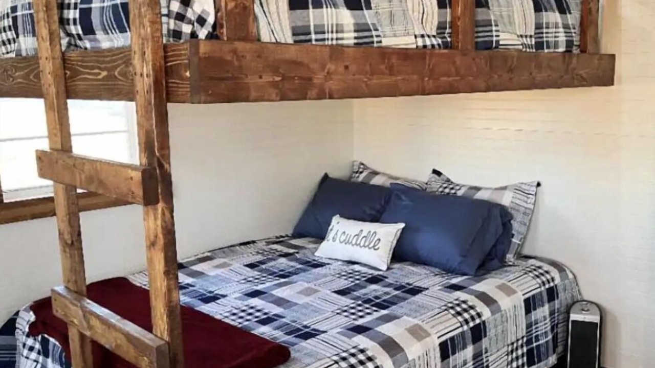 Photo of Bedroom in Hermosa